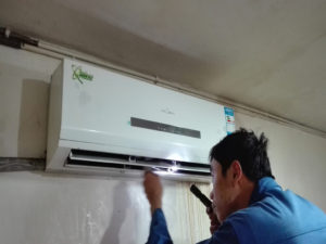 辉县格力空调电话是多少